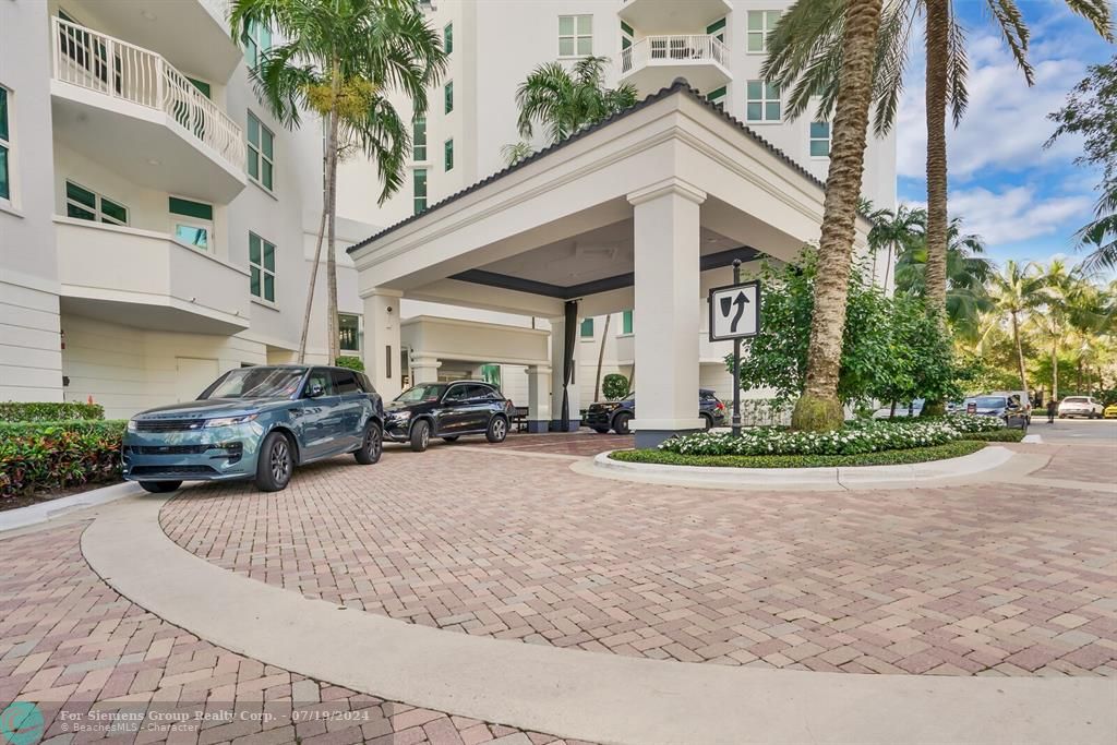 Boca Raton, Florida 33432, 1 Bedroom Bedrooms, ,2 BathroomsBathrooms,Residential Rental,Limited Service,Mizner Blvd,F10419489