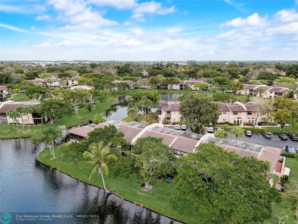 Boca Raton, Florida 33428, 2 Bedrooms Bedrooms, ,2 BathroomsBathrooms,Condo/Co-op/Villa/Townhouse,Exclusive Right,Vista Del Lago,F10420459