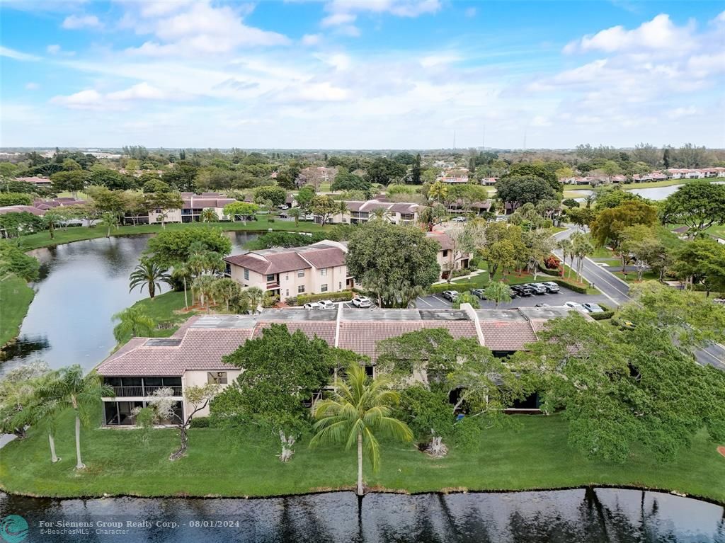 Boca Raton, Florida 33428, 2 Bedrooms Bedrooms, ,2 BathroomsBathrooms,Condo/Co-op/Villa/Townhouse,Exclusive Right,Vista Del Lago,F10420459