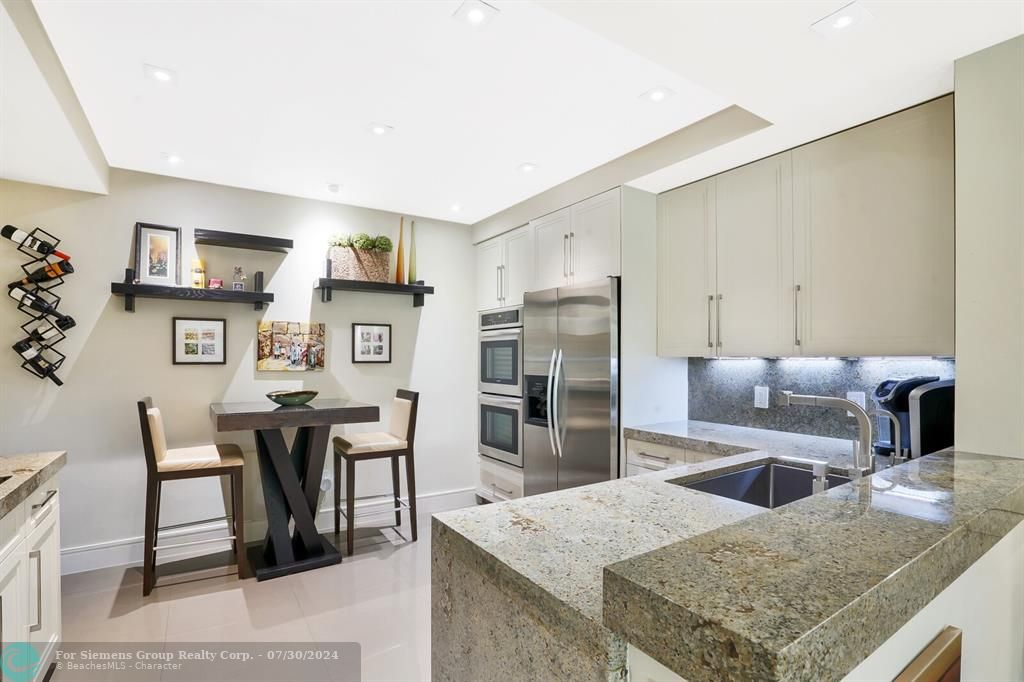 Boca Raton, Florida 33432, 1 Bedroom Bedrooms, ,2 BathroomsBathrooms,Condo/Co-op/Villa/Townhouse,Limited Service,Mizner Blvd,F10422907