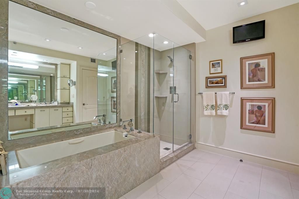 Boca Raton, Florida 33432, 1 Bedroom Bedrooms, ,2 BathroomsBathrooms,Condo/Co-op/Villa/Townhouse,Limited Service,Mizner Blvd,F10422907