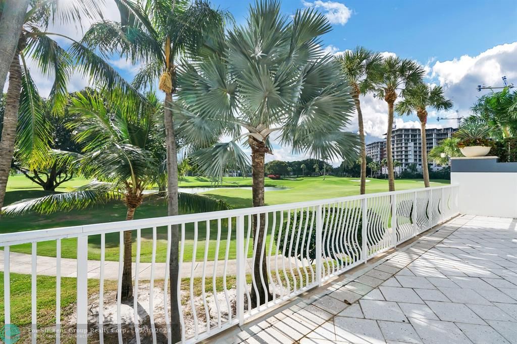 Boca Raton, Florida 33432, 1 Bedroom Bedrooms, ,2 BathroomsBathrooms,Condo/Co-op/Villa/Townhouse,Limited Service,Mizner Blvd,F10422907