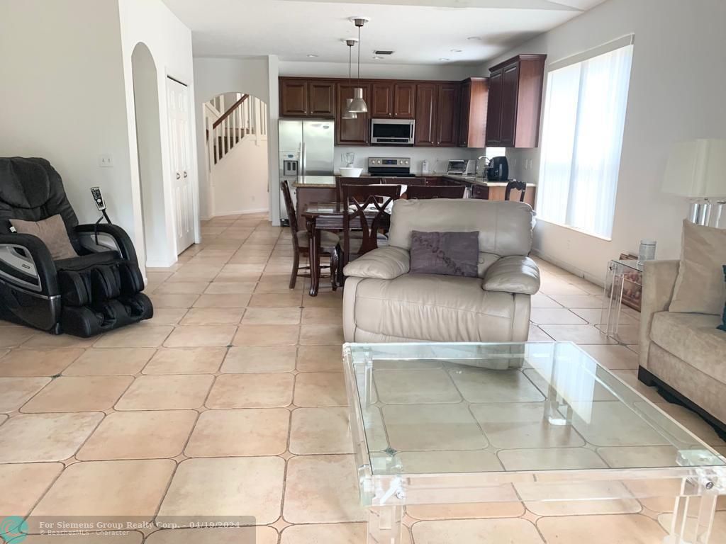 Boca Raton, Florida 33433, 4 Bedrooms Bedrooms, 1 Room Rooms,3 BathroomsBathrooms,Residential Rental,Exclusive Right,Via Giardino,F10425859