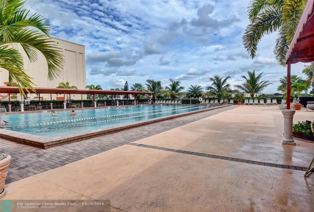 Boca Raton, Florida 33434, 1 Bedroom Bedrooms, ,1 BathroomBathrooms,Condo/Co-op/Villa/Townhouse,Exclusive Right,Suffolk A,F10426610