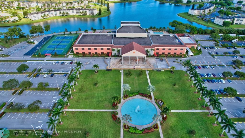 Boca Raton, Florida 33434, 1 Bedroom Bedrooms, ,1 BathroomBathrooms,Condo/Co-op/Villa/Townhouse,Exclusive Right,Suffolk A,F10426610