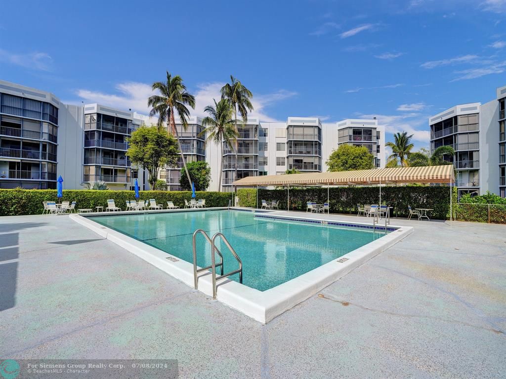 Boca Raton, Florida 33487, 2 Bedrooms Bedrooms, 2 Rooms Rooms,2 BathroomsBathrooms,Condo/Co-op/Villa/Townhouse,Exclusive Right,67th Street,F10430053