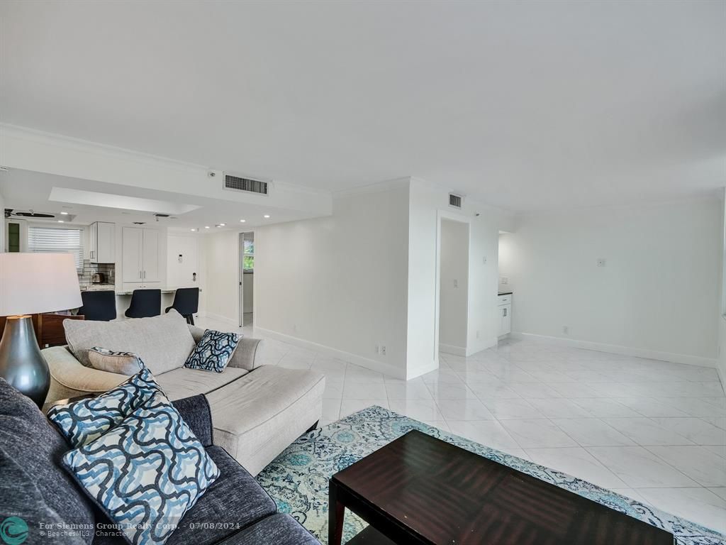 Boca Raton, Florida 33487, 2 Bedrooms Bedrooms, 2 Rooms Rooms,2 BathroomsBathrooms,Condo/Co-op/Villa/Townhouse,Exclusive Right,67th Street,F10430053