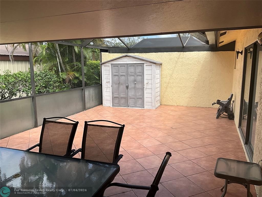 Boca Raton, Florida 33433, 2 Bedrooms Bedrooms, 6 Rooms Rooms,2 BathroomsBathrooms,Condo/Co-op/Villa/Townhouse,Exclusive Agency,Barlake Dr,F10423744