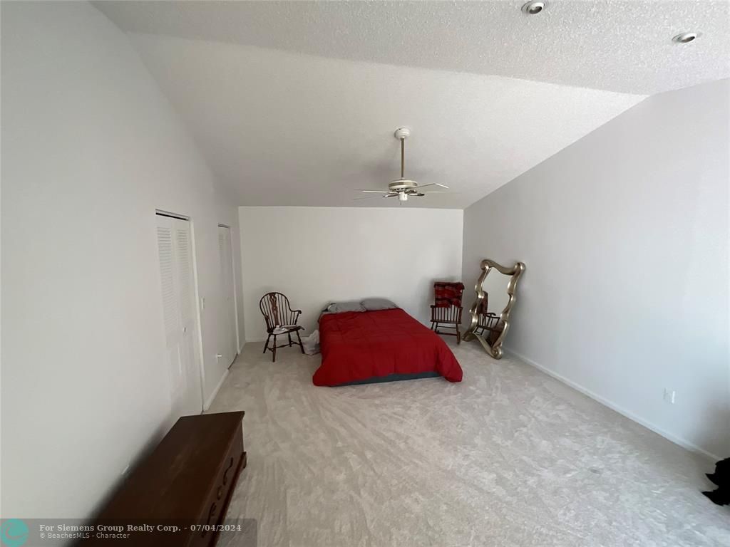 Boca Raton, Florida 33433, 2 Bedrooms Bedrooms, 6 Rooms Rooms,2 BathroomsBathrooms,Condo/Co-op/Villa/Townhouse,Exclusive Agency,Barlake Dr,F10423744