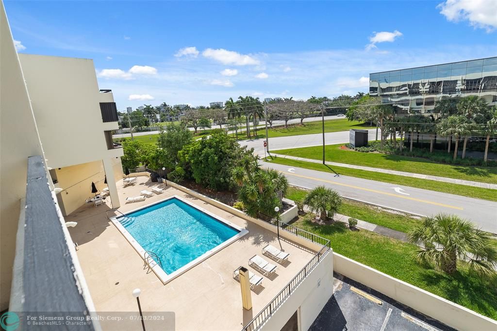 Boca Raton, Florida 33432, 2 Bedrooms Bedrooms, ,2 BathroomsBathrooms,Condo/Co-op/Villa/Townhouse,Exclusive Right,Federal Hwy,F10432415