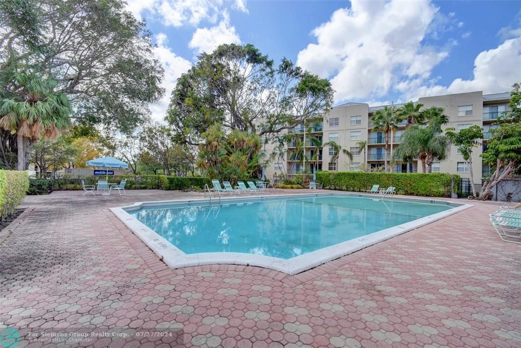 Boca Raton, Florida 33432, 1 Bedroom Bedrooms, ,1 BathroomBathrooms,Condo/Co-op/Villa/Townhouse,Exclusive Right,Royal Palm Way,F10432301