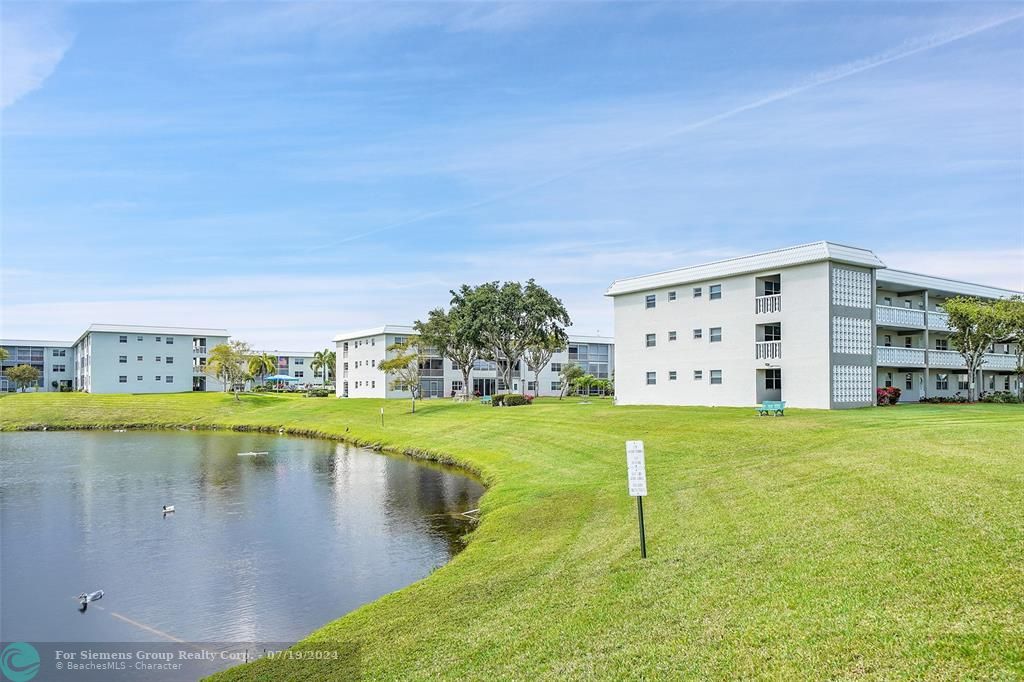 Boca Raton, Florida 33428, 2 Bedrooms Bedrooms, ,2 BathroomsBathrooms,Condo/Co-op/Villa/Townhouse,Exclusive Right,Marina Blvd,F10433166