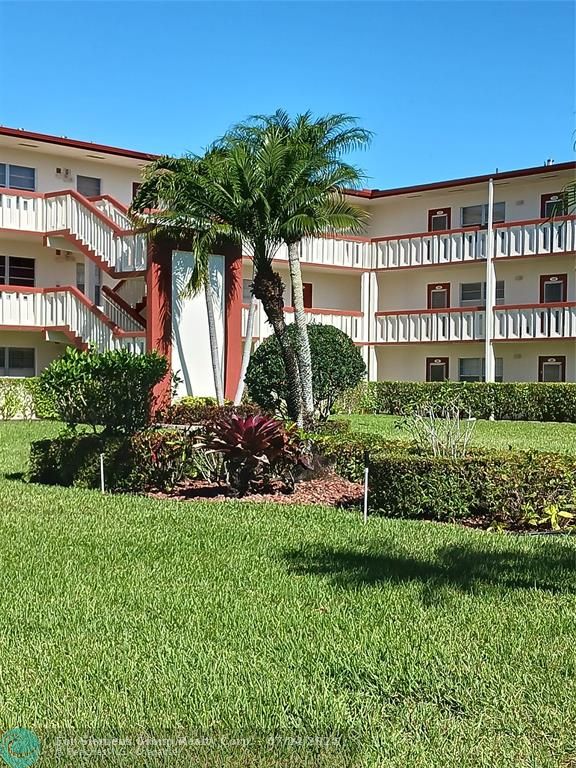 Boca Raton, Florida 33434, 2 Bedrooms Bedrooms, 1 Room Rooms,1 BathroomBathrooms,Residential Rental,Exclusive Right,Brighton C,F10434447