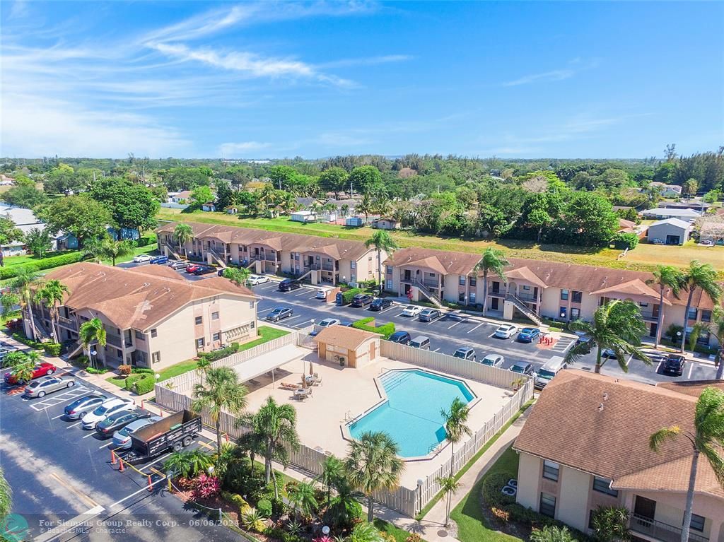 Boca Raton, Florida 33428, 2 Bedrooms Bedrooms, ,2 BathroomsBathrooms,Condo/Co-op/Villa/Townhouse,Exclusive Right,Boca Cove Cir,F10434570