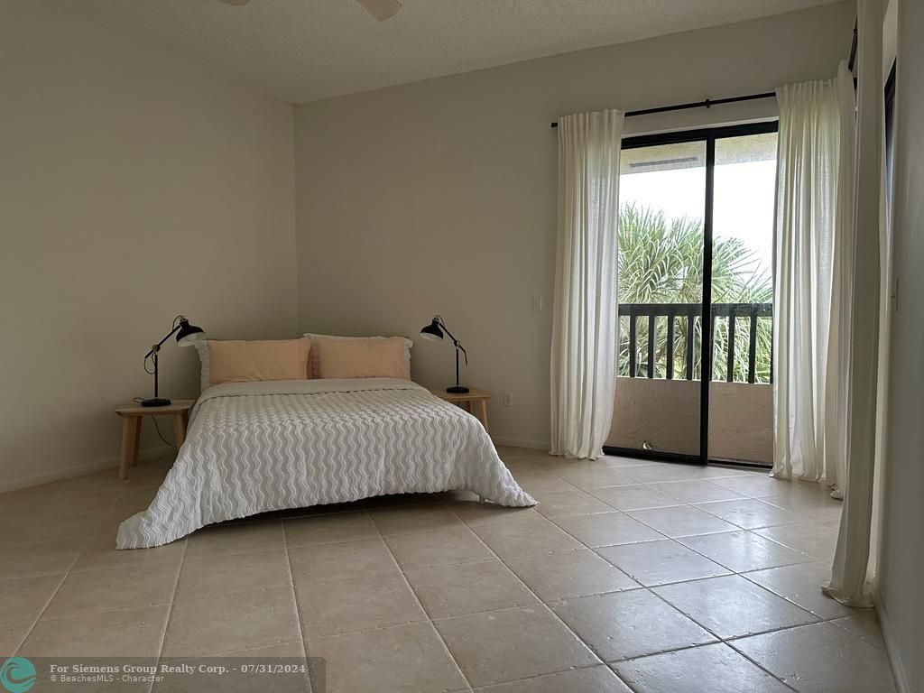 Boca Raton, Florida 33433, 2 Bedrooms Bedrooms, ,2 BathroomsBathrooms,Condo/Co-op/Villa/Townhouse,Exclusive Agency,La Paz Blvd,F10415110