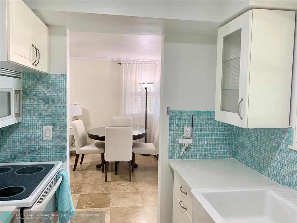 Boca Raton, Florida 33432, 1 Bedroom Bedrooms, ,1 BathroomBathrooms,Condo/Co-op/Villa/Townhouse,Exclusive Right,Osceola Drive,F10434835