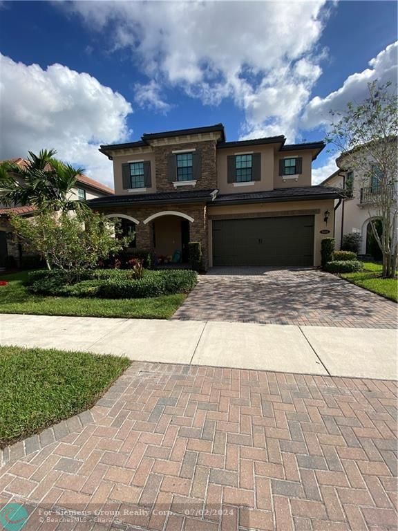 Parkland, Florida 33076, 5 Bedrooms Bedrooms, ,4 BathroomsBathrooms,Residential Rental,Exclusive Right,Solstice Cir,F10437954