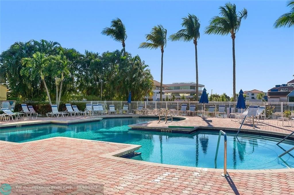 Boca Raton, Florida 33433, 2 Bedrooms Bedrooms, ,2 BathroomsBathrooms,Residential Rental,Exclusive Right,Via Regina,F10438005