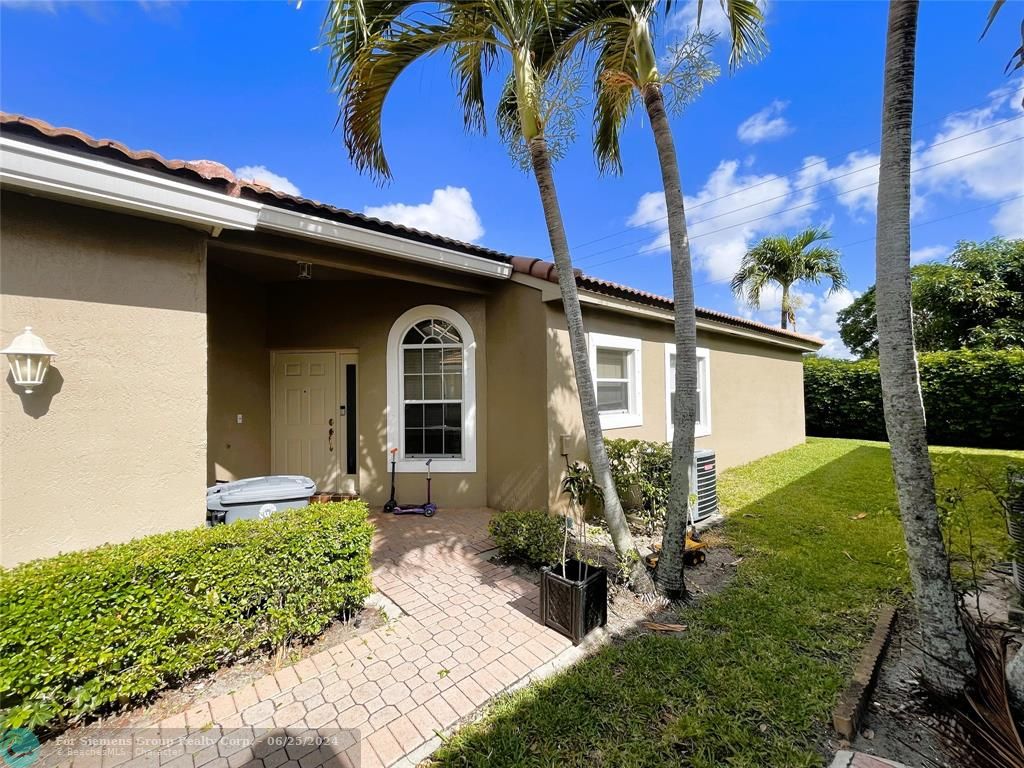 Boca Raton, Florida 33433, 3 Bedrooms Bedrooms, ,2 BathroomsBathrooms,Residential Rental,Exclusive Right,Via Serena,F10437479