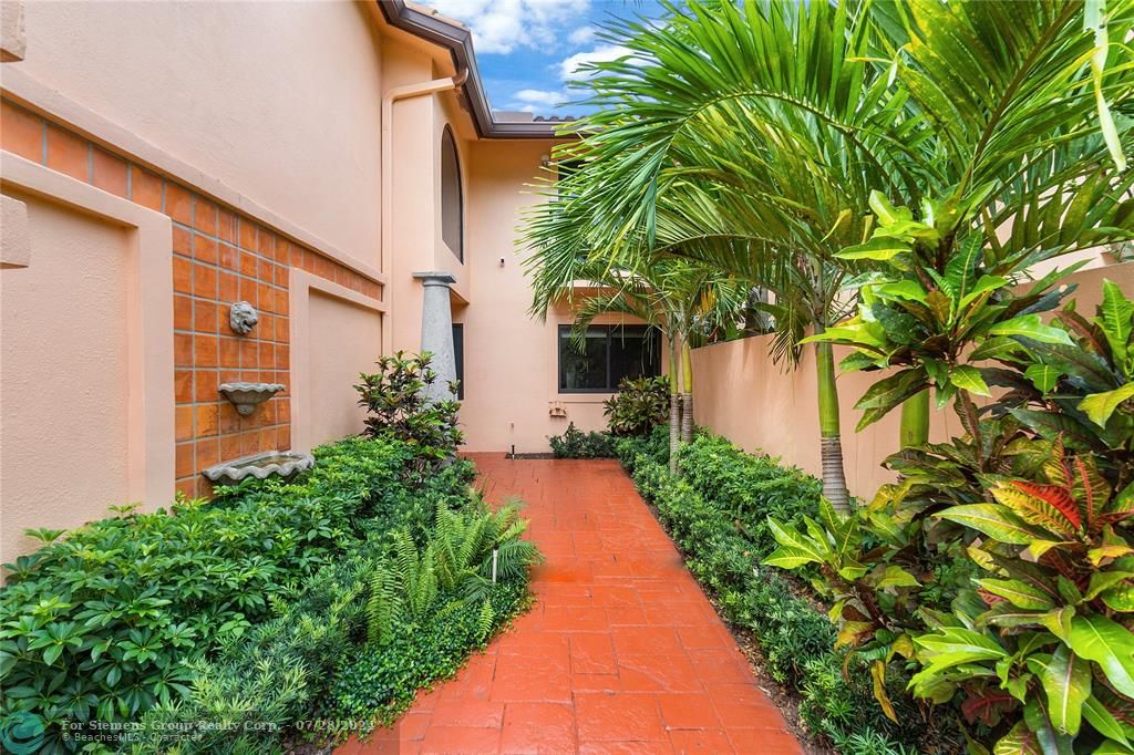 Boca Raton, Florida 33433, 5 Bedrooms Bedrooms, ,4 BathroomsBathrooms,Residential Rental,Exclusive Right,Via Rosa,F10438114