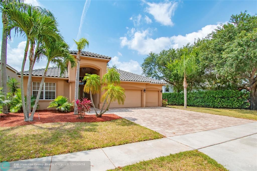Boca Raton, Florida 33428, 4 Bedrooms Bedrooms, ,3 BathroomsBathrooms,Single Family,Exclusive Right,Cascades Pointe Dr,F10440594