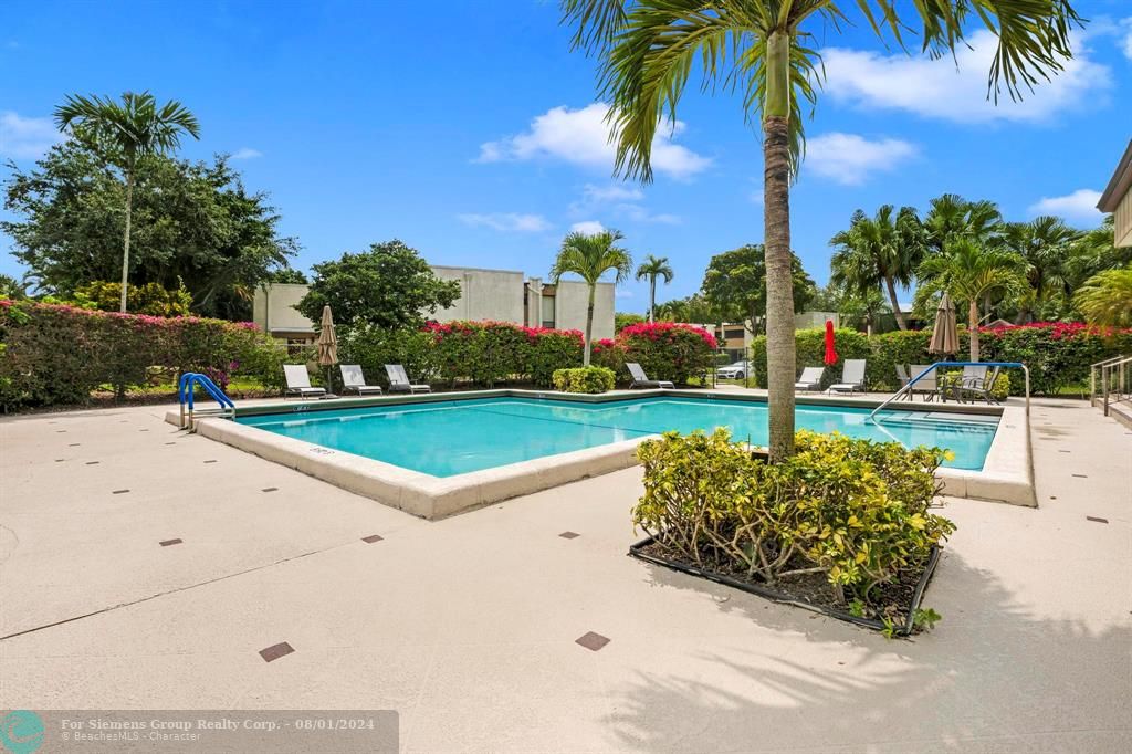 Boca Raton, Florida 33433, 2 Bedrooms Bedrooms, ,2 BathroomsBathrooms,Condo/Co-op/Villa/Townhouse,Exclusive Right,Spring Bottom Way,F10441379