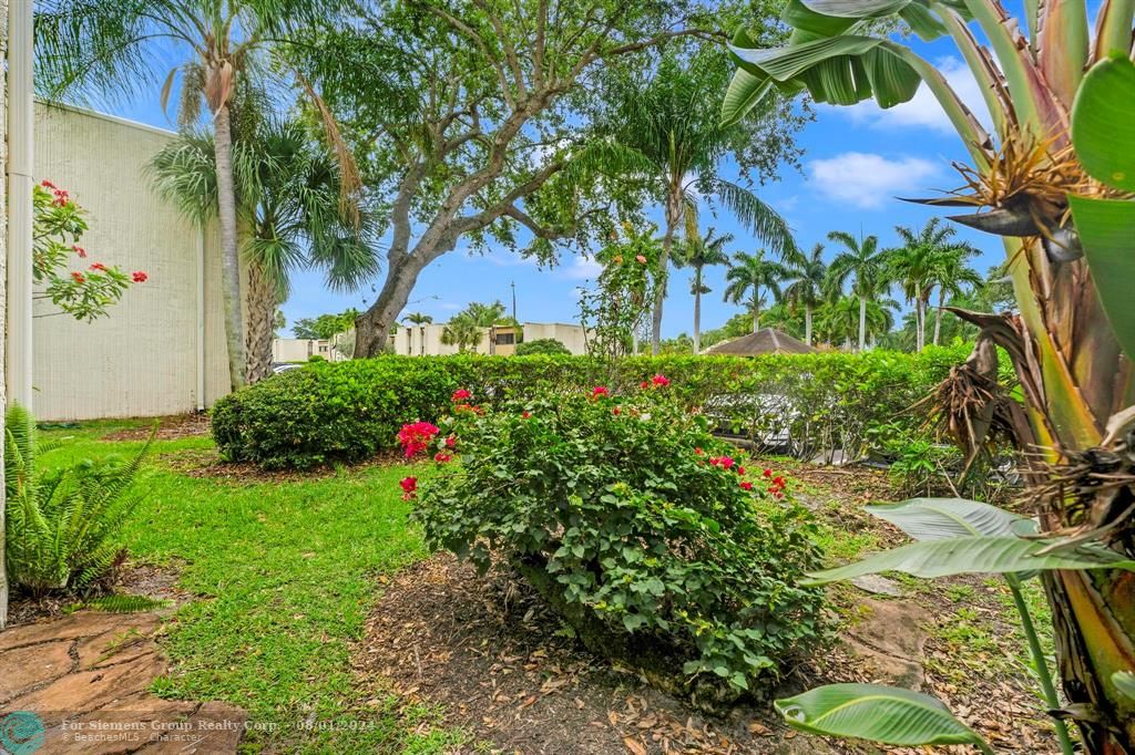 Boca Raton, Florida 33433, 2 Bedrooms Bedrooms, ,2 BathroomsBathrooms,Condo/Co-op/Villa/Townhouse,Exclusive Right,Spring Bottom Way,F10441379