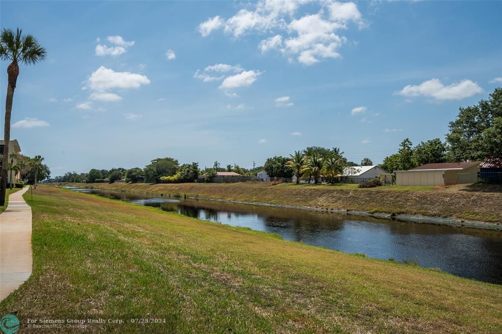 Boca Raton, Florida 33428, 2 Bedrooms Bedrooms, ,2 BathroomsBathrooms,Condo/Co-op/Villa/Townhouse,Exclusive Right,Carolwood Ln,F10442323