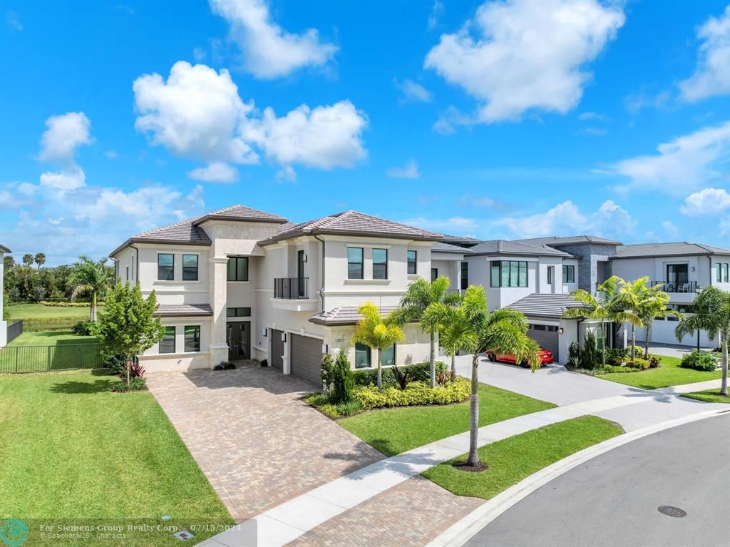 Boca Raton, Florida 33496, 7 Bedrooms Bedrooms, 10 Rooms Rooms,8 BathroomsBathrooms,Single Family,Exclusive Variable,Cappuccino Way,F10442916