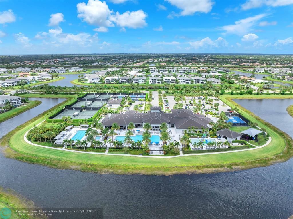 Boca Raton, Florida 33496, 7 Bedrooms Bedrooms, 10 Rooms Rooms,8 BathroomsBathrooms,Single Family,Exclusive Variable,Cappuccino Way,F10442916