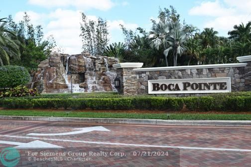 BOCA POINTE