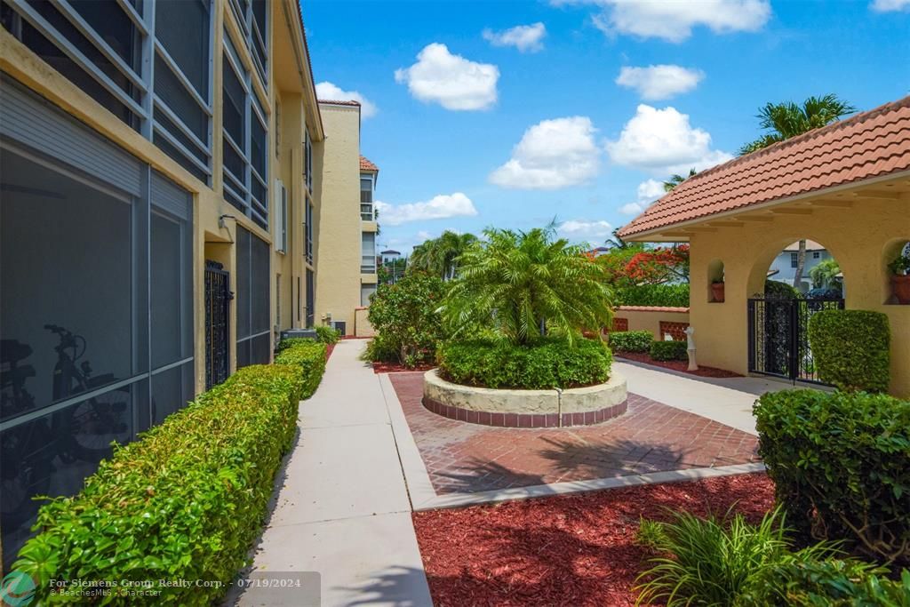 Boca Raton, Florida 33432, 1 Bedroom Bedrooms, ,1 BathroomBathrooms,Condo/Co-op/Villa/Townhouse,Exclusive Right,8th St,F10442579