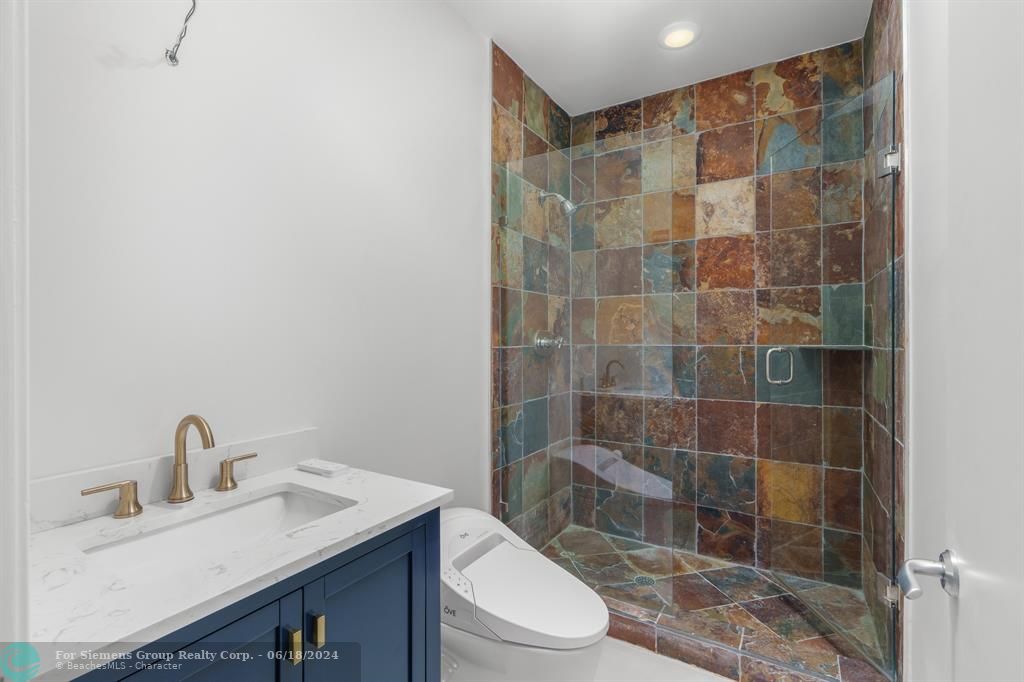 Executive Private Bathroom/Shower