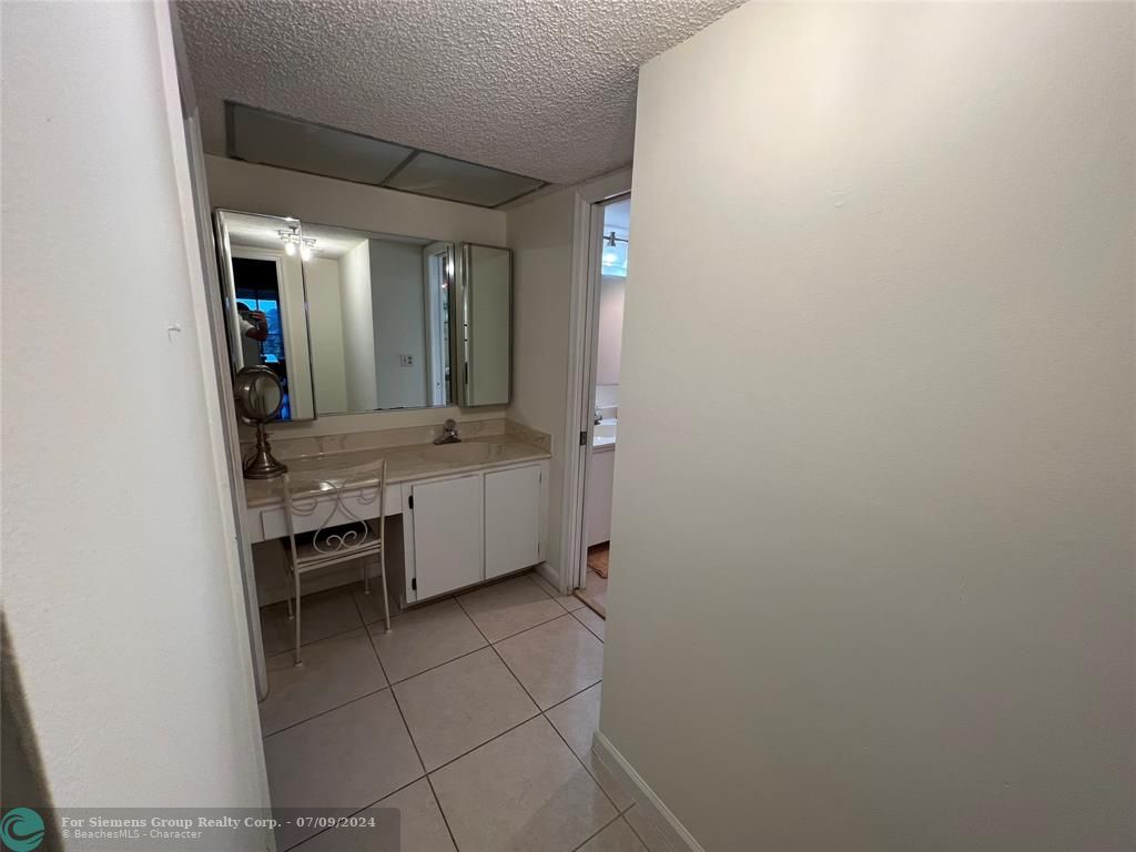 Boca Raton, Florida 33428, 2 Bedrooms Bedrooms, ,2 BathroomsBathrooms,Condo/Co-op/Villa/Townhouse,Exclusive Right,14 ST,F10443473