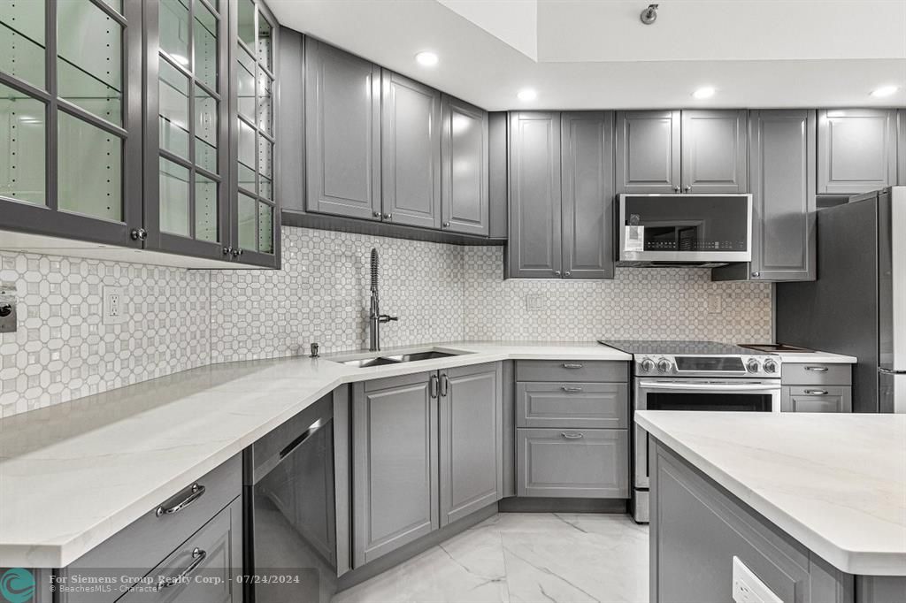 Boca Raton, Florida 33433, 3 Bedrooms Bedrooms, ,2 BathroomsBathrooms,Condo/Co-op/Villa/Townhouse,Exclusive Right,Promenade Drive,F10443682