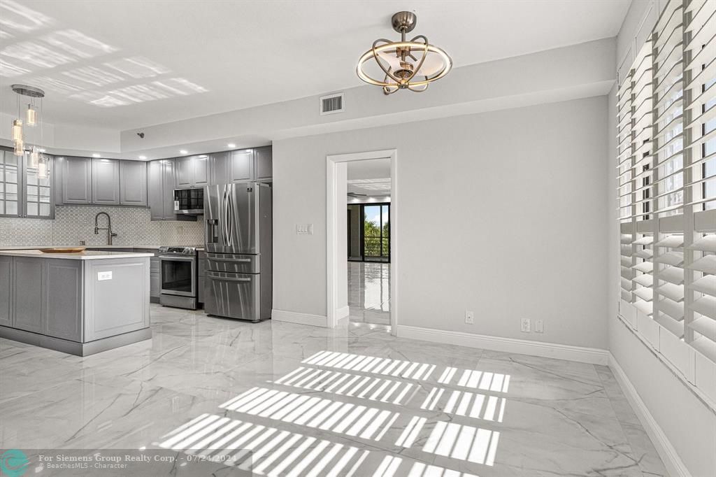 Boca Raton, Florida 33433, 3 Bedrooms Bedrooms, ,2 BathroomsBathrooms,Condo/Co-op/Villa/Townhouse,Exclusive Right,Promenade Drive,F10443682