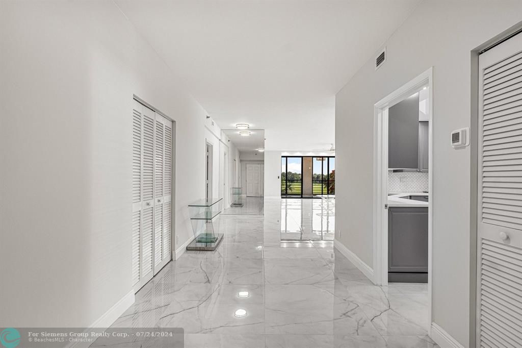 Boca Raton, Florida 33433, 3 Bedrooms Bedrooms, ,2 BathroomsBathrooms,Condo/Co-op/Villa/Townhouse,Exclusive Right,Promenade Drive,F10443682