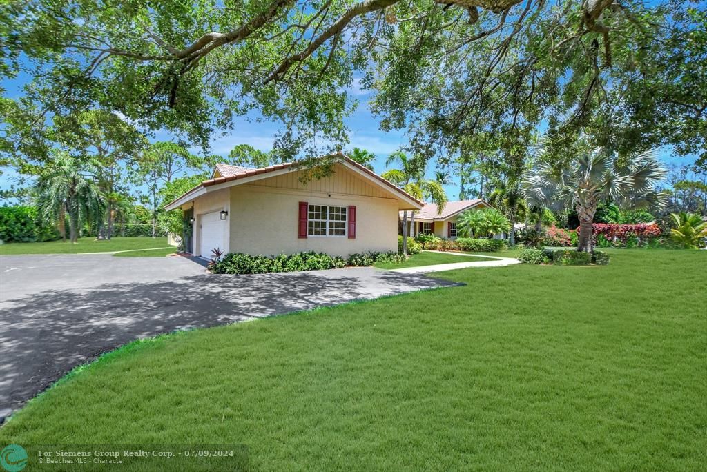 Boca Raton, Florida 33428, 5 Bedrooms Bedrooms, ,4 BathroomsBathrooms,Residential Rental,Exclusive Right,Whispering Pines Ln,F10443760