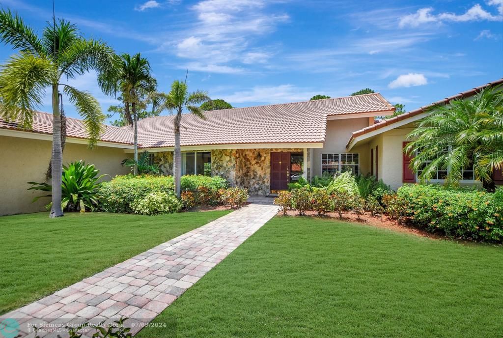 Boca Raton, Florida 33428, 5 Bedrooms Bedrooms, ,4 BathroomsBathrooms,Residential Rental,Exclusive Right,Whispering Pines Ln,F10443760