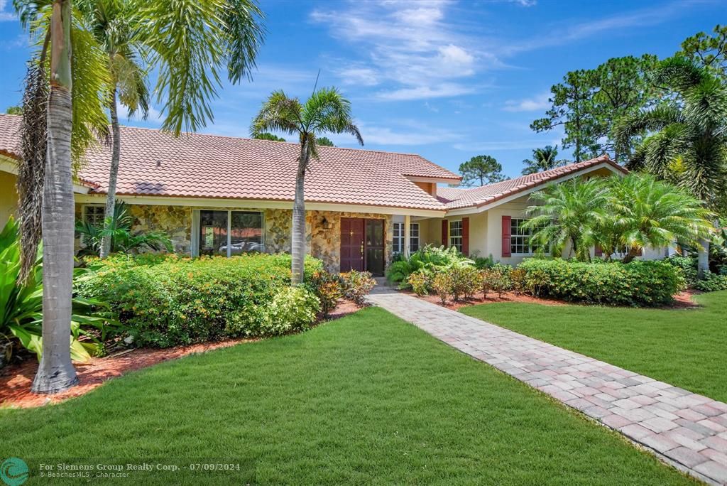 Boca Raton, Florida 33428, 5 Bedrooms Bedrooms, ,4 BathroomsBathrooms,Residential Rental,Exclusive Right,Whispering Pines Ln,F10443760