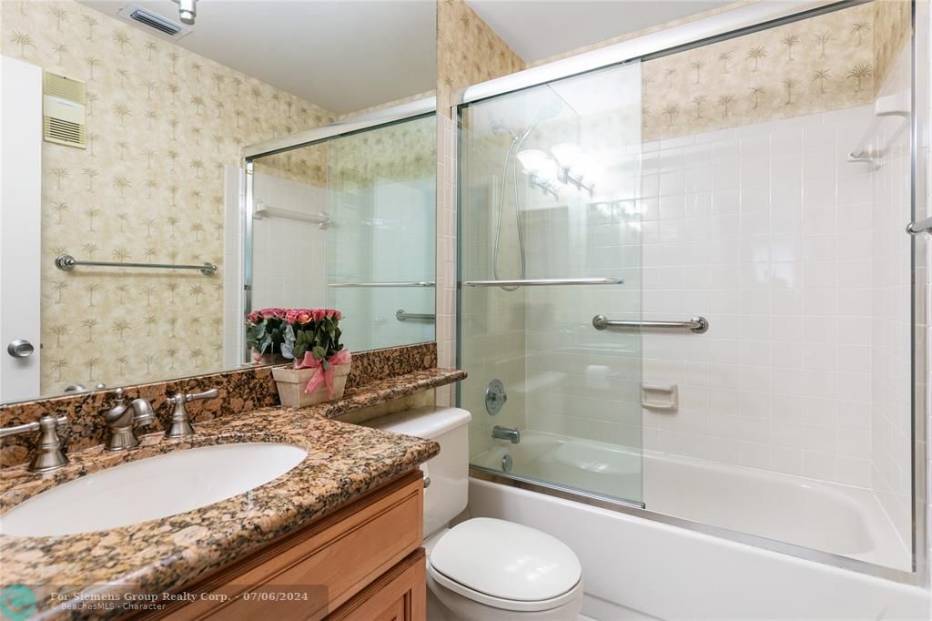 Boca Raton, Florida 33496, 2 Bedrooms Bedrooms, 6 Rooms Rooms,2 BathroomsBathrooms,Condo/Co-op/Villa/Townhouse,Exclusive Right,Argosy Dr,F10443839