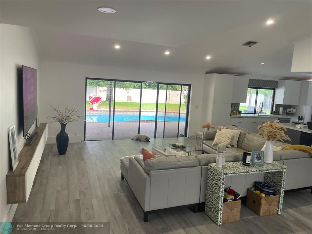 Boca Raton, Florida 33498, 4 Bedrooms Bedrooms, ,2 BathroomsBathrooms,Single Family,Exclusive Right,104th Ter,F10442778