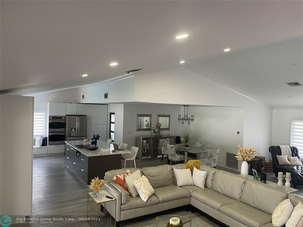 Boca Raton, Florida 33498, 4 Bedrooms Bedrooms, ,2 BathroomsBathrooms,Single Family,Exclusive Right,104th Ter,F10442778