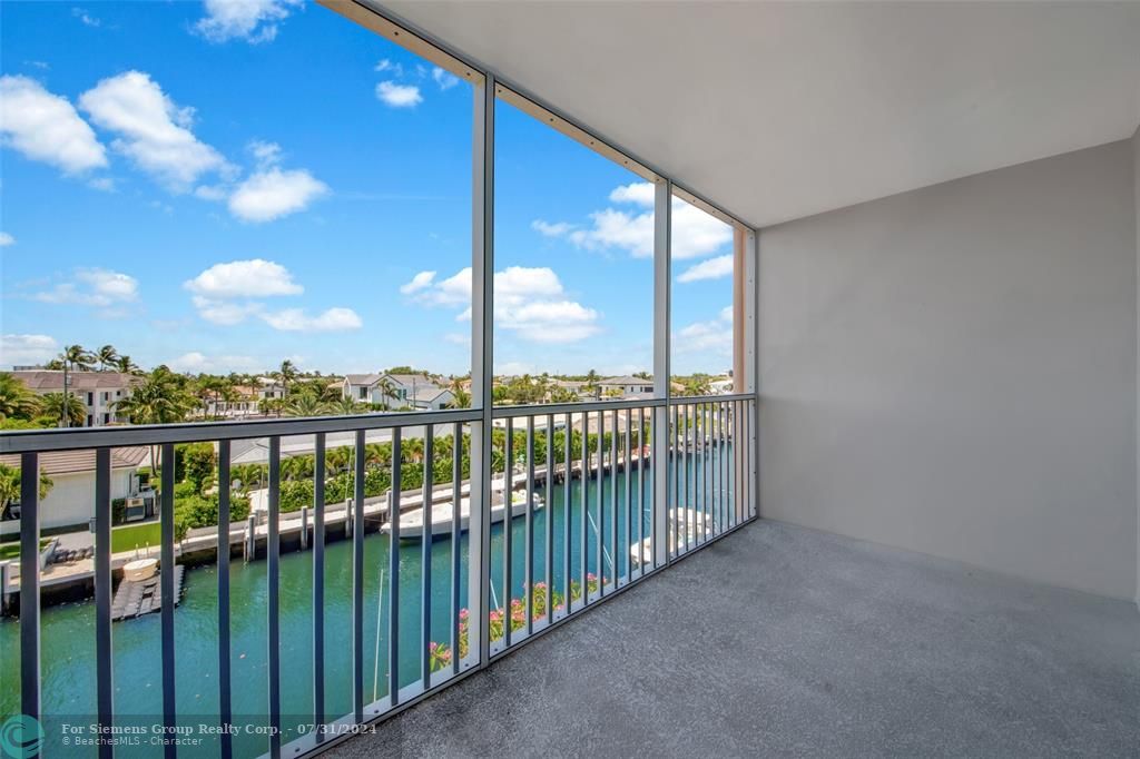 Boca Raton, Florida 33431, 2 Bedrooms Bedrooms, 2 Rooms Rooms,2 BathroomsBathrooms,Condo/Co-op/Villa/Townhouse,Exclusive Right,Spanish River blvd,F10444661