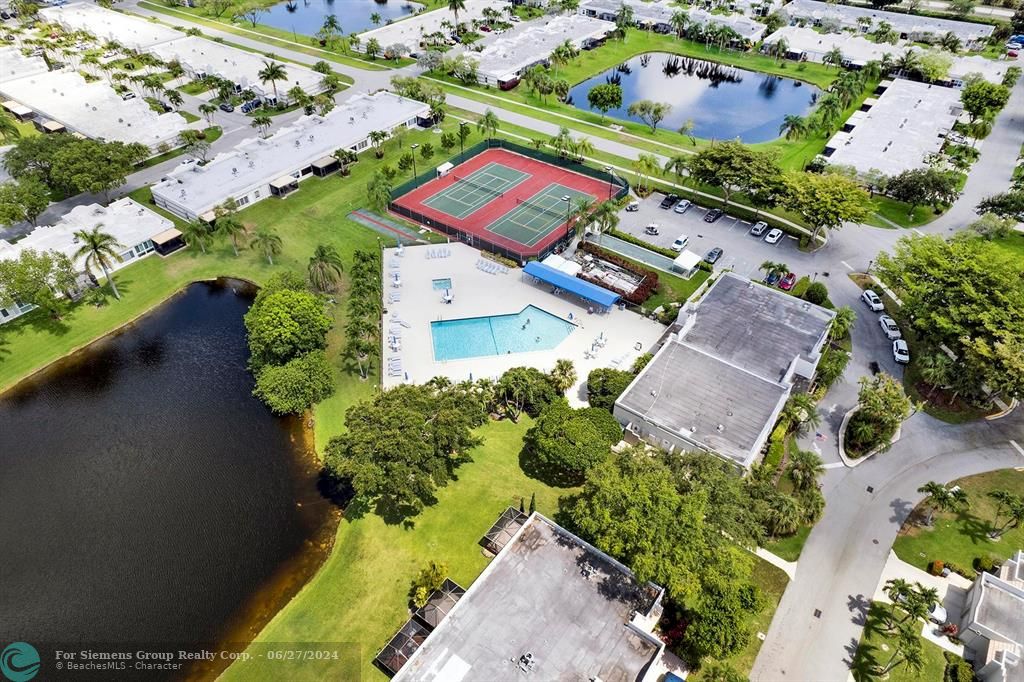 Boca Raton, Florida 33496, 2 Bedrooms Bedrooms, ,2 BathroomsBathrooms,Condo/Co-op/Villa/Townhouse,Exclusive Right,Flynn Cir,F10444817