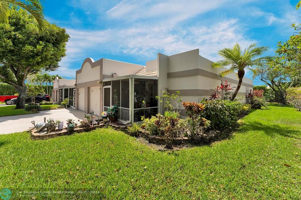 Boca Raton, Florida 33496, 2 Bedrooms Bedrooms, ,2 BathroomsBathrooms,Condo/Co-op/Villa/Townhouse,Exclusive Right,Flynn Cir,F10444817