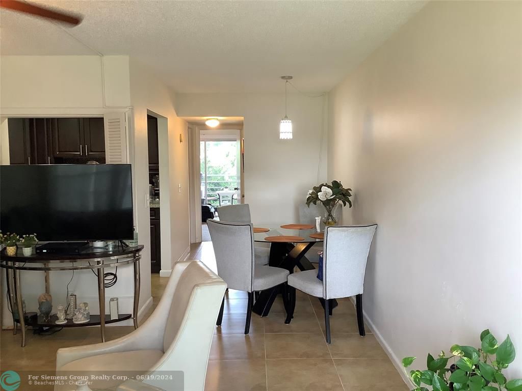 Boca Raton, Florida 33434, 1 Bedroom Bedrooms, ,1 BathroomBathrooms,Condo/Co-op/Villa/Townhouse,Exclusive Right,Suffolk,F10444532