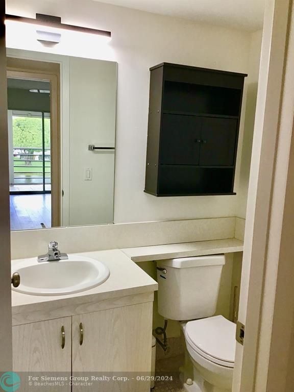 Boca Raton, Florida 33434, 2 Bedrooms Bedrooms, ,1 BathroomBathrooms,Residential Rental,Exclusive Right,Cornwall D,F10445571
