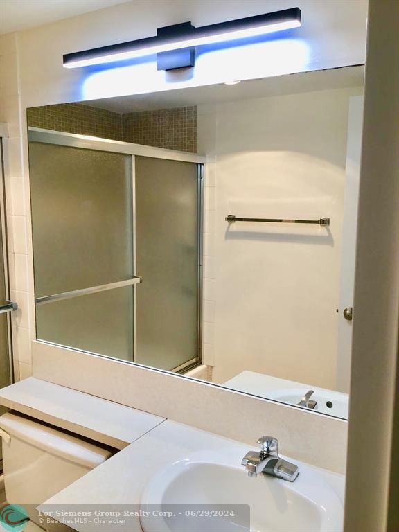 Boca Raton, Florida 33434, 2 Bedrooms Bedrooms, ,1 BathroomBathrooms,Residential Rental,Exclusive Right,Cornwall D,F10445571