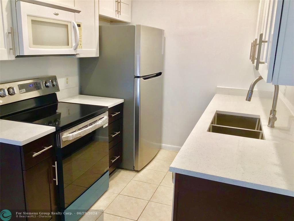 Boca Raton, Florida 33434, 2 Bedrooms Bedrooms, ,1 BathroomBathrooms,Residential Rental,Exclusive Right,Cornwall D,F10445571